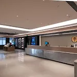 Ji Hotel Shanghai Pudong Airport East Station - Pudong Airport Free Shuttle Bus